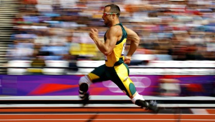 JiuyouAPP下载-未来联盟：虚拟电竞、沉浸体验跨界融合新玩法，未来联盟门面